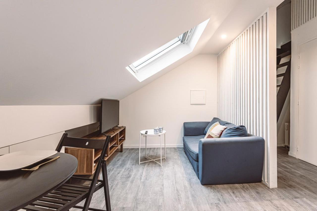 Le Coquet Logement Climatise Face A La Cathedrale - 3G Reims Dış mekan fotoğraf