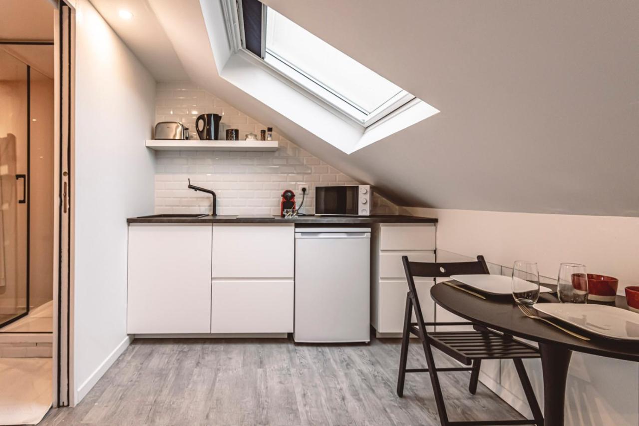 Le Coquet Logement Climatise Face A La Cathedrale - 3G Reims Dış mekan fotoğraf
