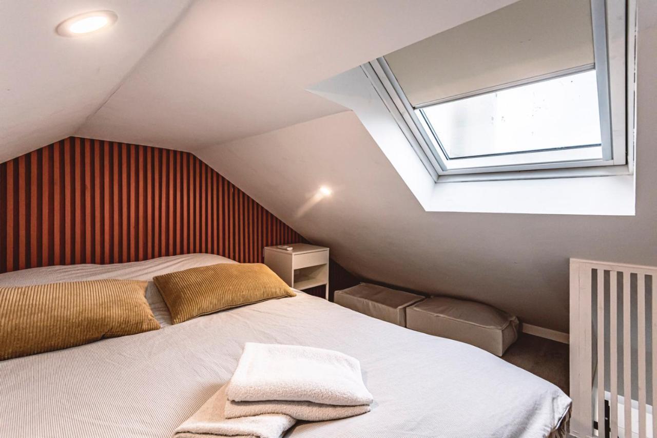 Le Coquet Logement Climatise Face A La Cathedrale - 3G Reims Dış mekan fotoğraf