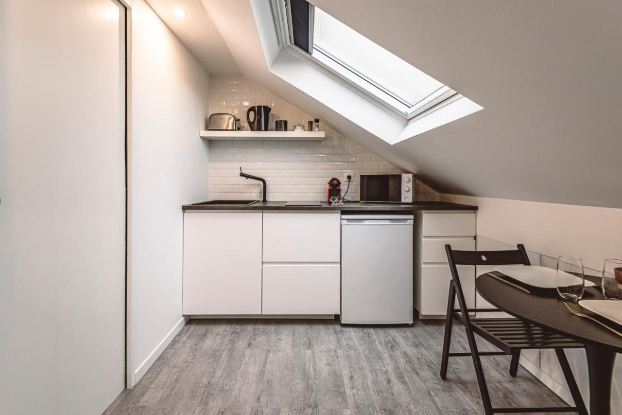 Le Coquet Logement Climatise Face A La Cathedrale - 3G Reims Dış mekan fotoğraf