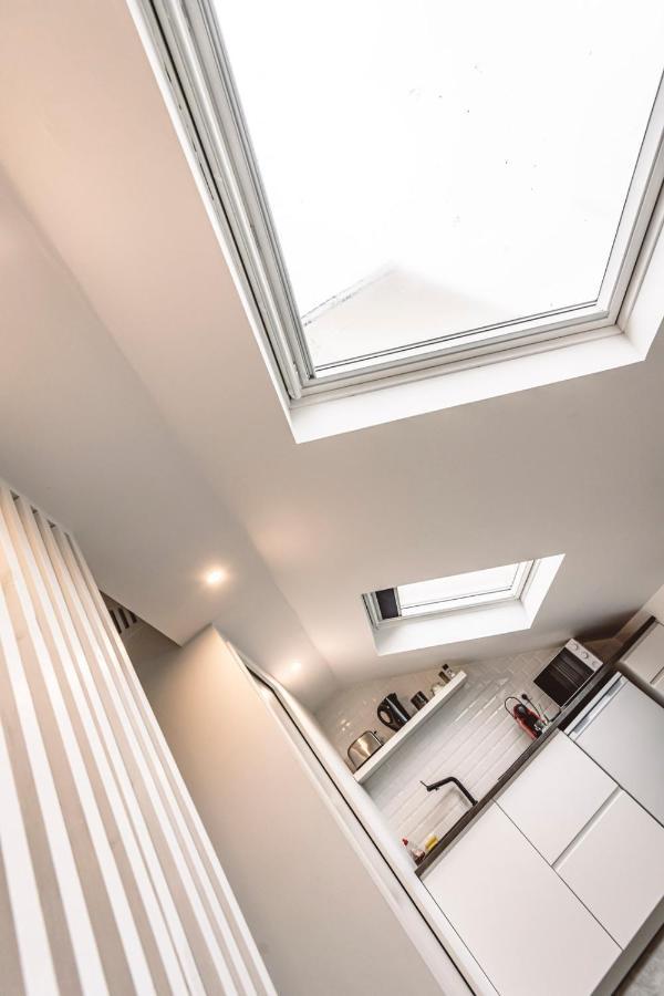 Le Coquet Logement Climatise Face A La Cathedrale - 3G Reims Dış mekan fotoğraf